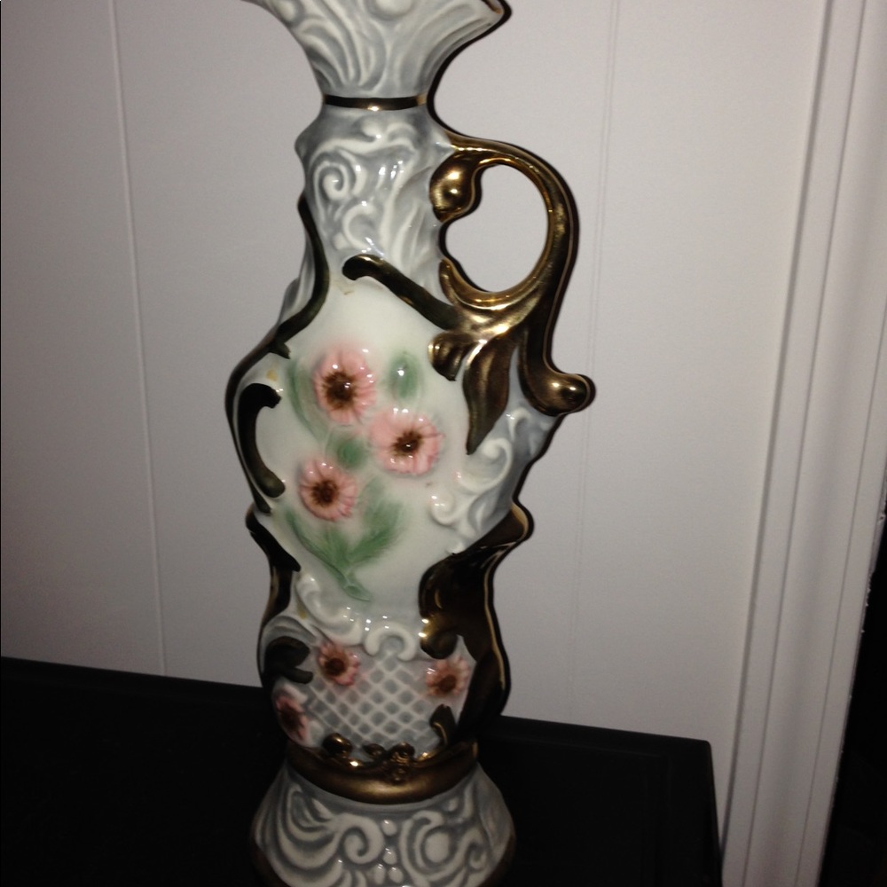 Whiskey decanter
